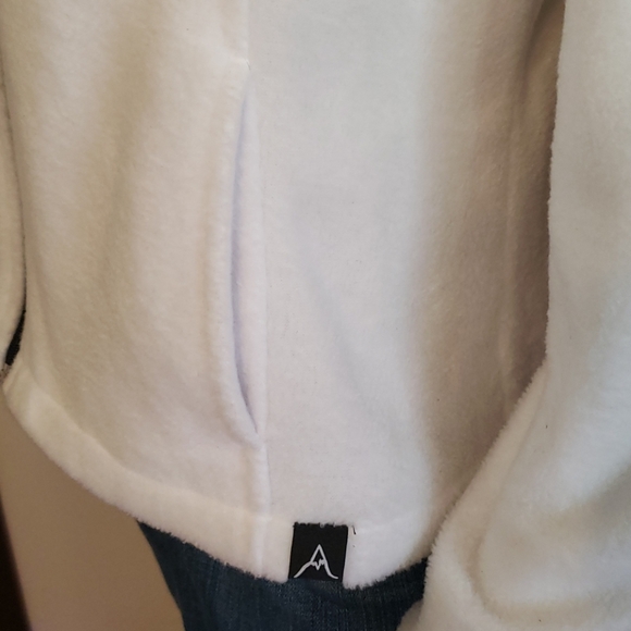 Fleece Zip-up Jacket - Picture 4 of 6